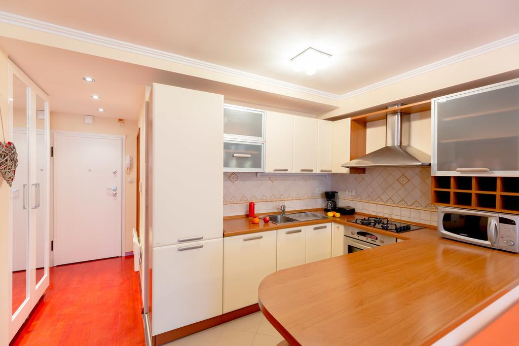 Leona & Borna'S Central Lapad Suites Dubrovnik Luaran gambar