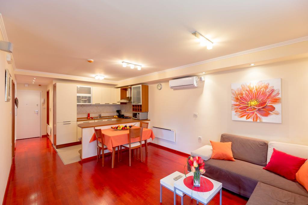 Leona & Borna'S Central Lapad Suites Dubrovnik Luaran gambar