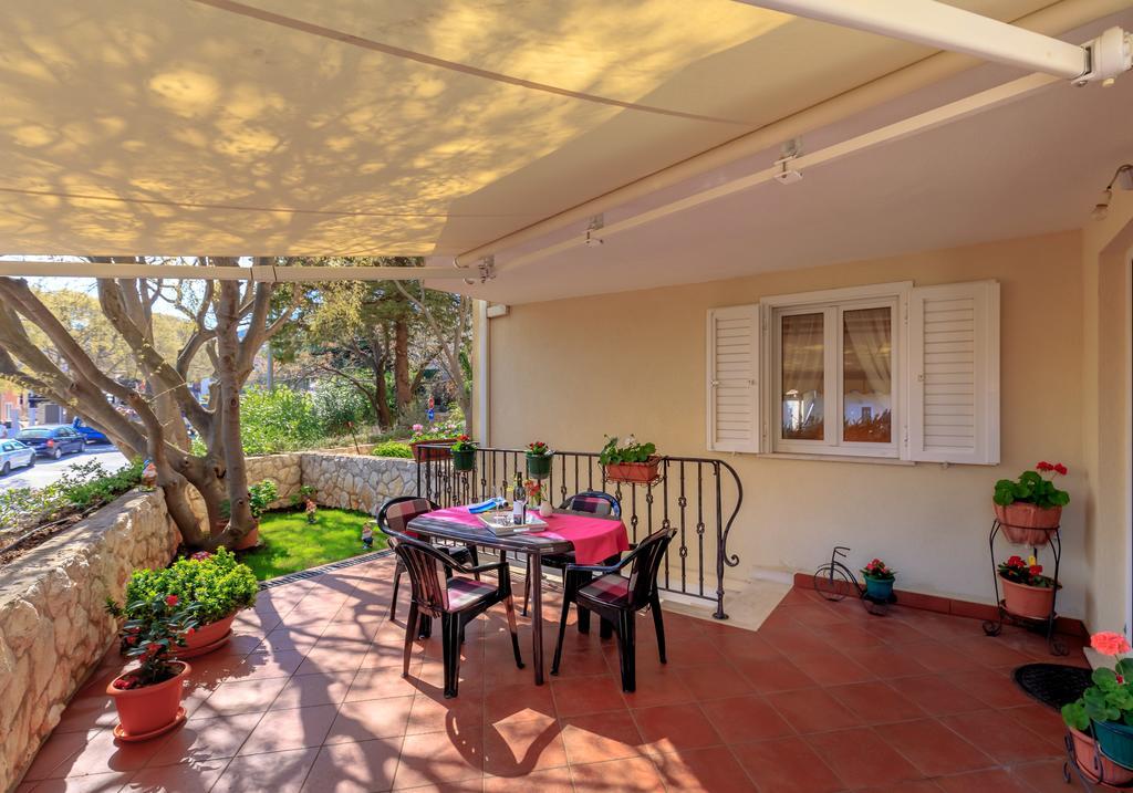 Leona & Borna'S Central Lapad Suites Dubrovnik Luaran gambar