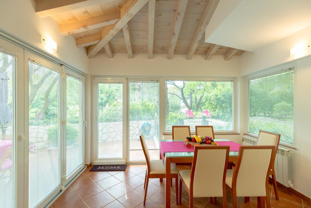 Leona & Borna'S Central Lapad Suites Dubrovnik Luaran gambar
