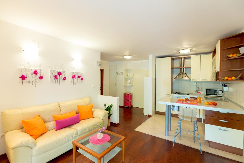 Leona & Borna'S Central Lapad Suites Dubrovnik Luaran gambar