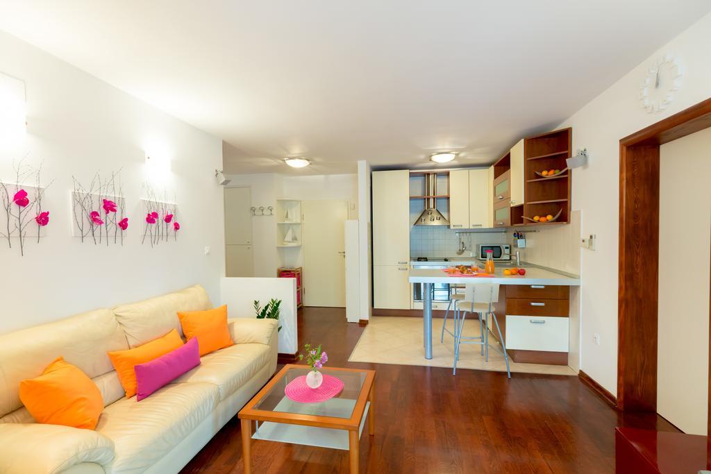 Leona & Borna'S Central Lapad Suites Dubrovnik Luaran gambar