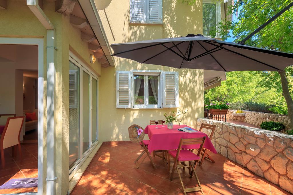 Leona & Borna'S Central Lapad Suites Dubrovnik Luaran gambar
