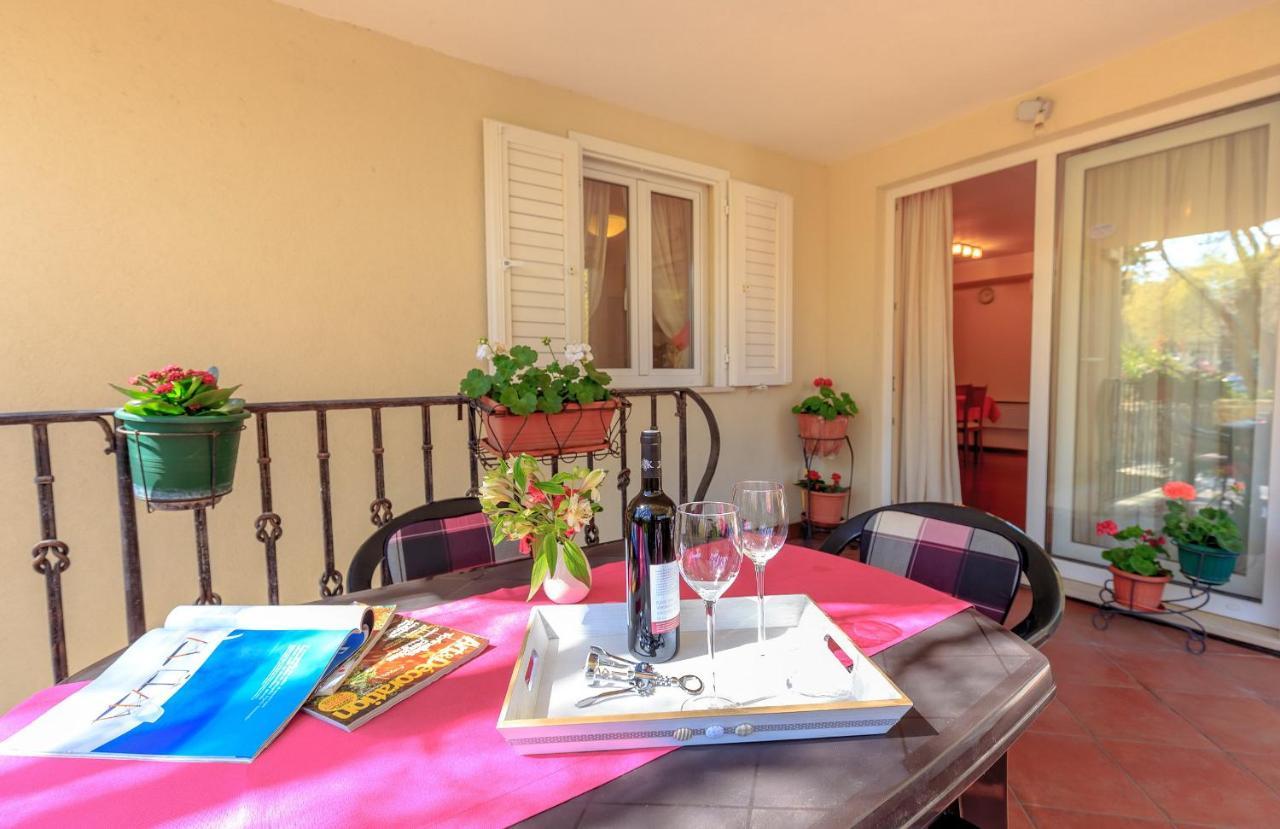 Leona & Borna'S Central Lapad Suites Dubrovnik Luaran gambar