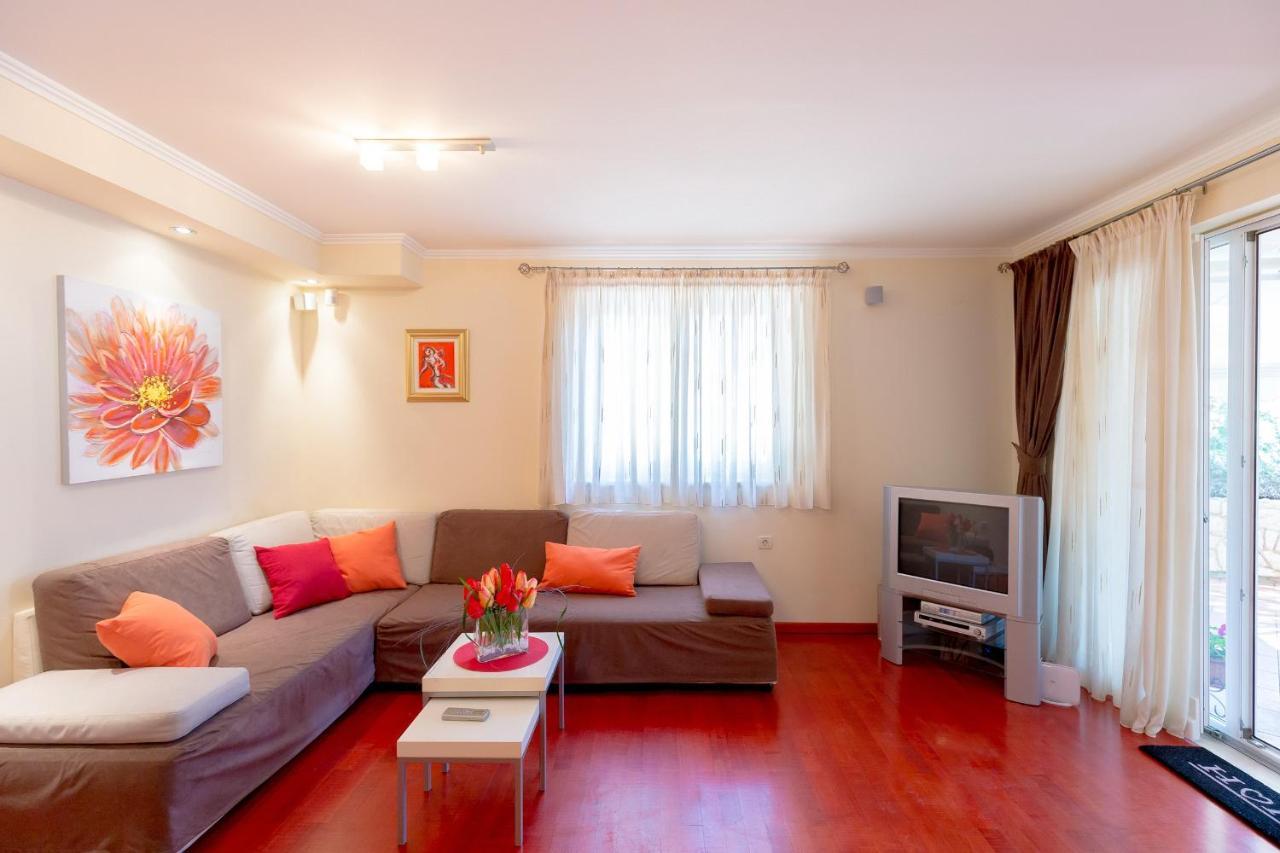 Leona & Borna'S Central Lapad Suites Dubrovnik Luaran gambar