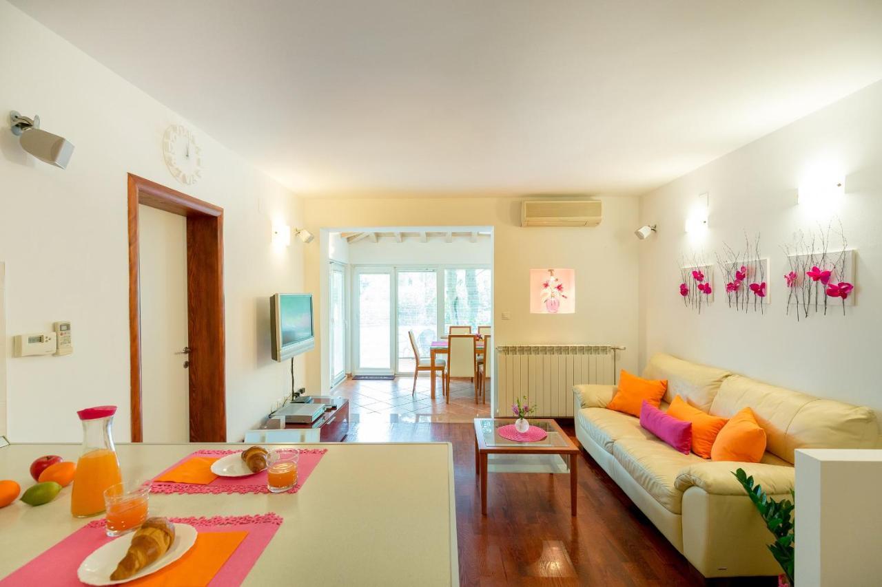Leona & Borna'S Central Lapad Suites Dubrovnik Luaran gambar