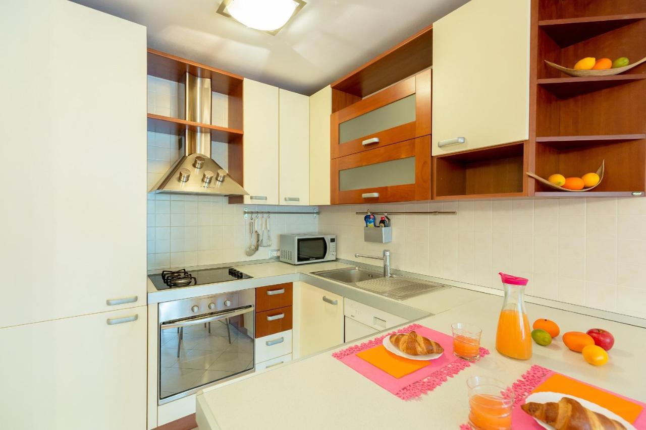 Leona & Borna'S Central Lapad Suites Dubrovnik Luaran gambar