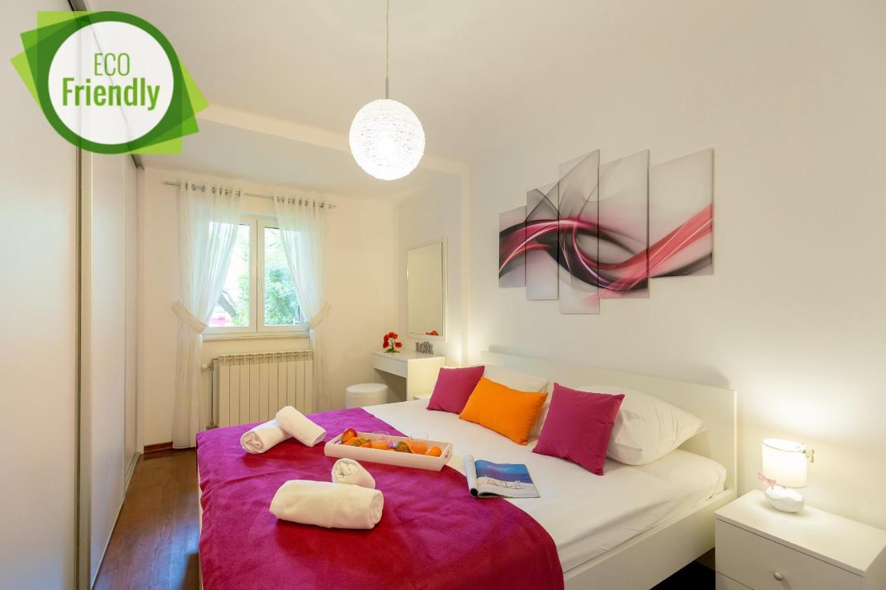 Leona & Borna'S Central Lapad Suites Dubrovnik Luaran gambar